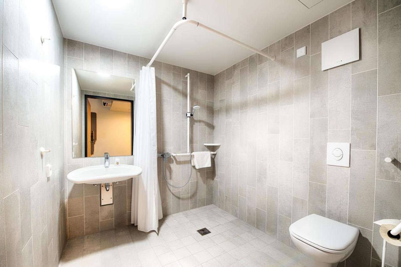 B&B Hotel Ravensburg Bagian luar foto
